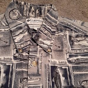 Columbia All Over Fish Button Up Hawaiian - Bass Everywhere - Clean - Medium